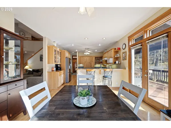 $887,900 | 35676 Oak View Drive, Brownsville, OR 97327