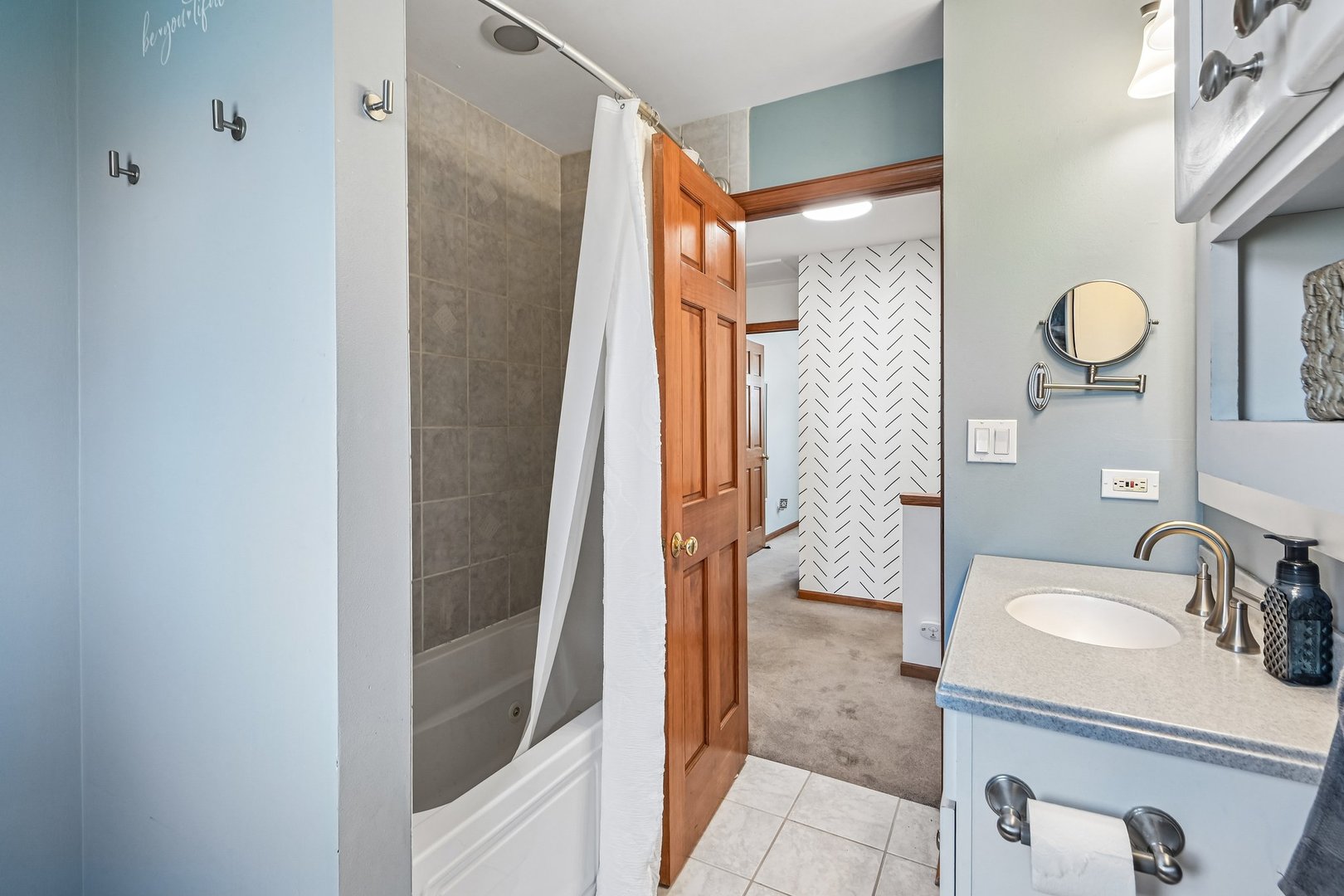 S034 Calvin Court Wheaton, IL 60187 - Photo 18 of 32