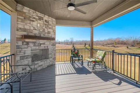 $775,000 | 1009 Wilds Parkway, Greenwood, MO 64034
