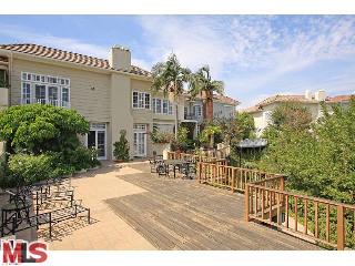 2234 Canyonback Road Los Angeles, CA 90049 - Photo 1 of 1