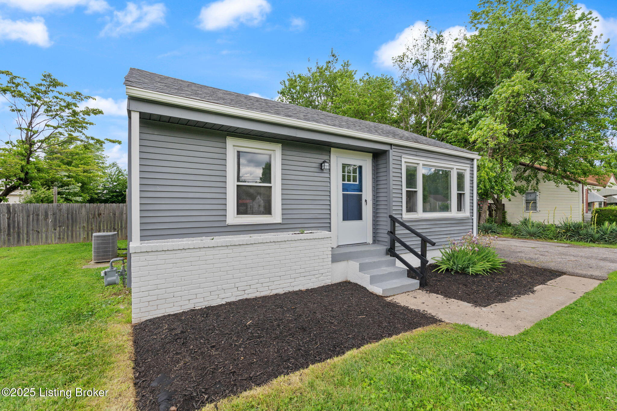3703 Ralph Avenue Louisville, KY 40211 - Photo 33 of 34 2-Ralph-2