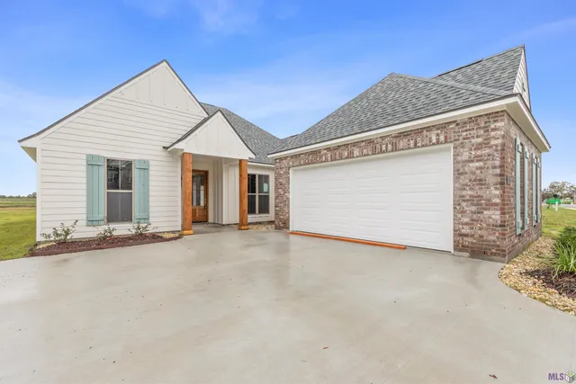 $346,000 | 3513 Waterbury Avenue, Baton Rouge, LA 70820