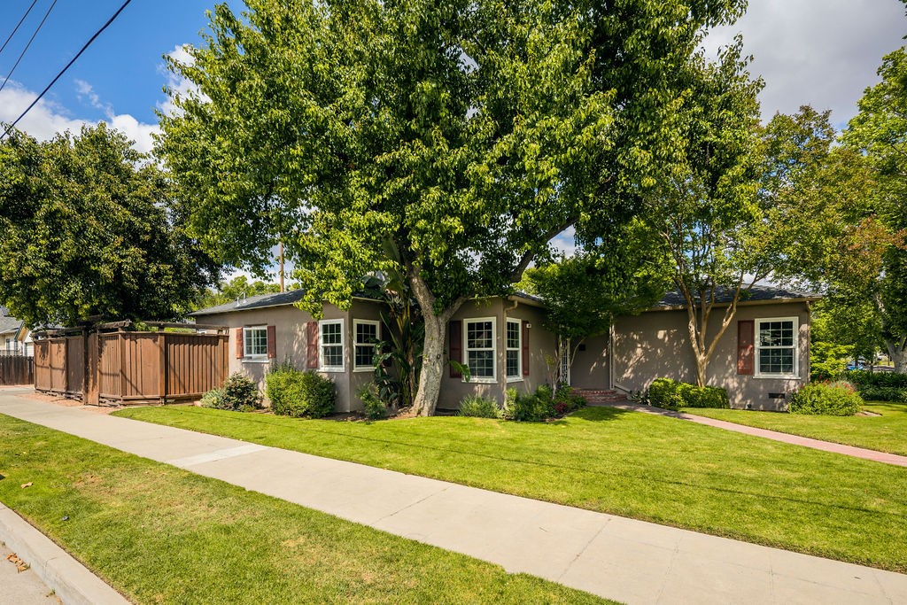107 East Normal Avenue Fresno, CA 93704 - Photo 8 of 45
