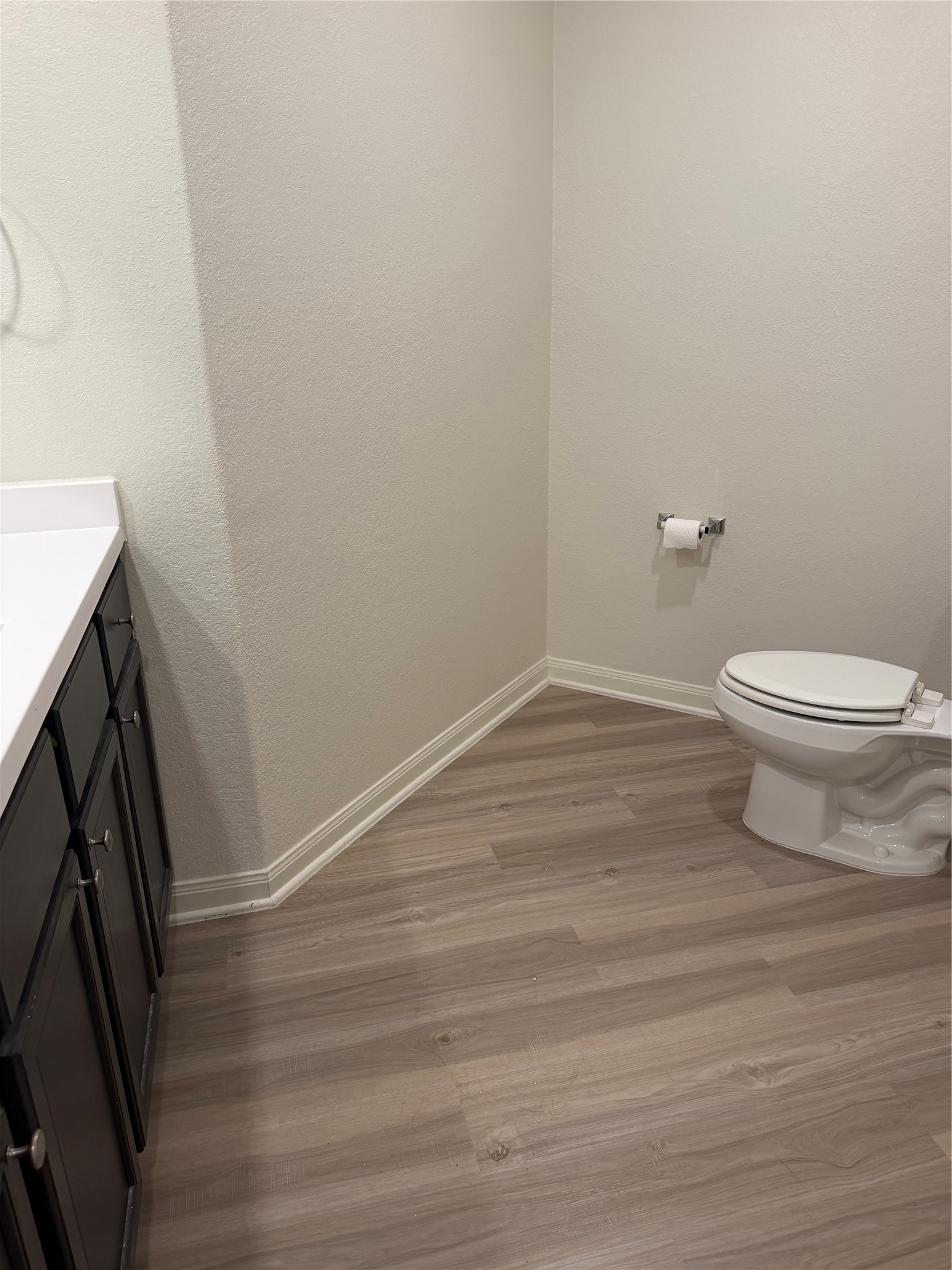8410 Dusty Ridge Road Baytown, TX 77523 - Photo 6 of 18 a bathroom with a toilet and a sink