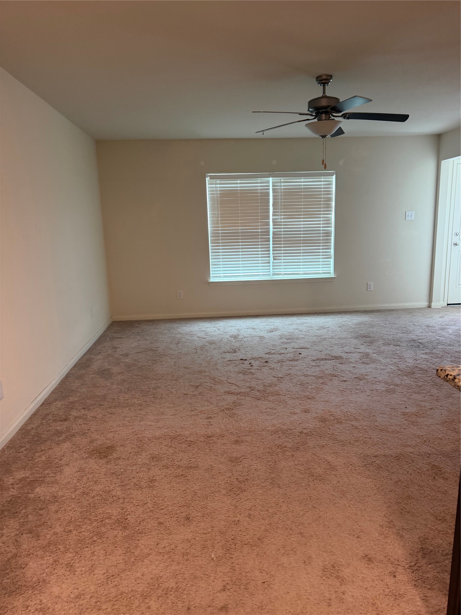 8410 Dusty Ridge Road Baytown, TX 77523 - Photo 10 of 18 a view of an empty room