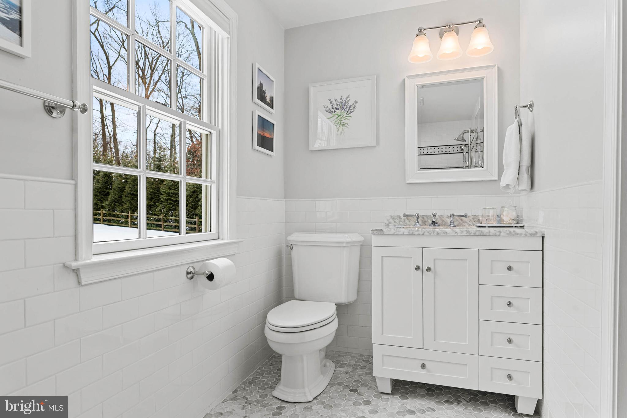 459 Bair Road Berwyn, PA 19312 - Photo 29 of 50 Full Ensuite Bath 2