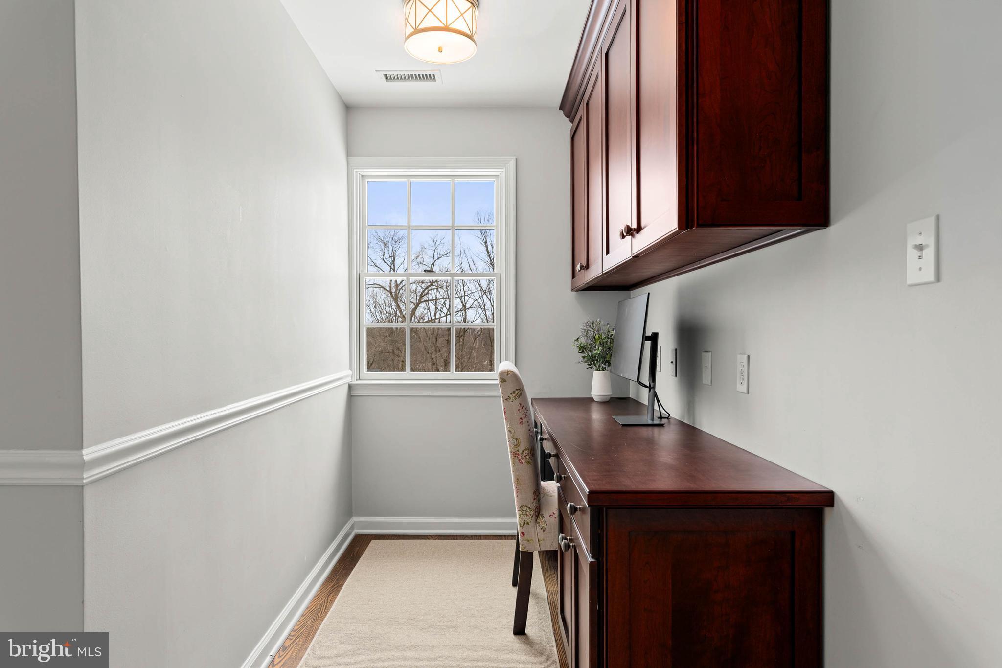 459 Bair Road Berwyn, PA 19312 - Photo 35 of 50 Second Floor Study Nook