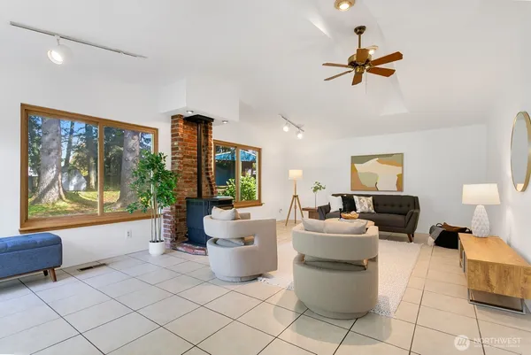 $599,950 | 2809 Montclair Court Southeast, Lacey, WA 98503