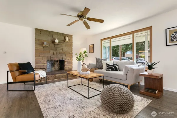 $599,950 | 2809 Montclair Court Southeast, Lacey, WA 98503