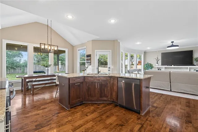 $535,000 | 2224 Northeast 112th Street, Kansas City, MO 64155