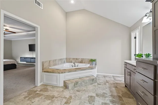 $535,000 | 2224 Northeast 112th Street, Kansas City, MO 64155