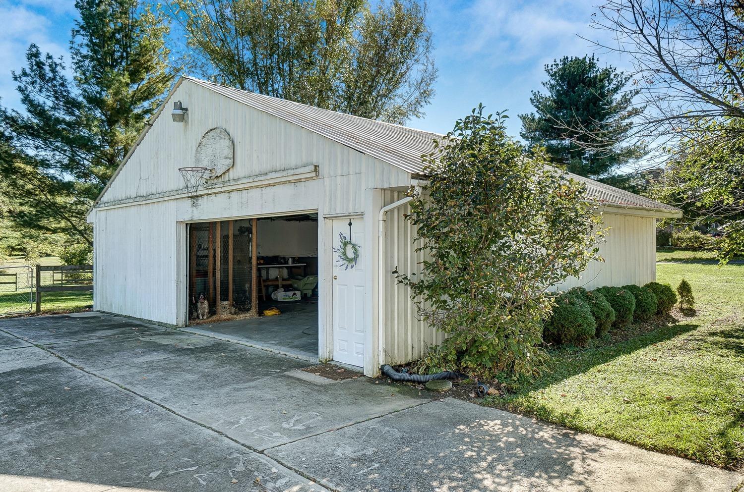 5730 Cochran Road South Lebanon, OH 45065 - Photo 46 of 47