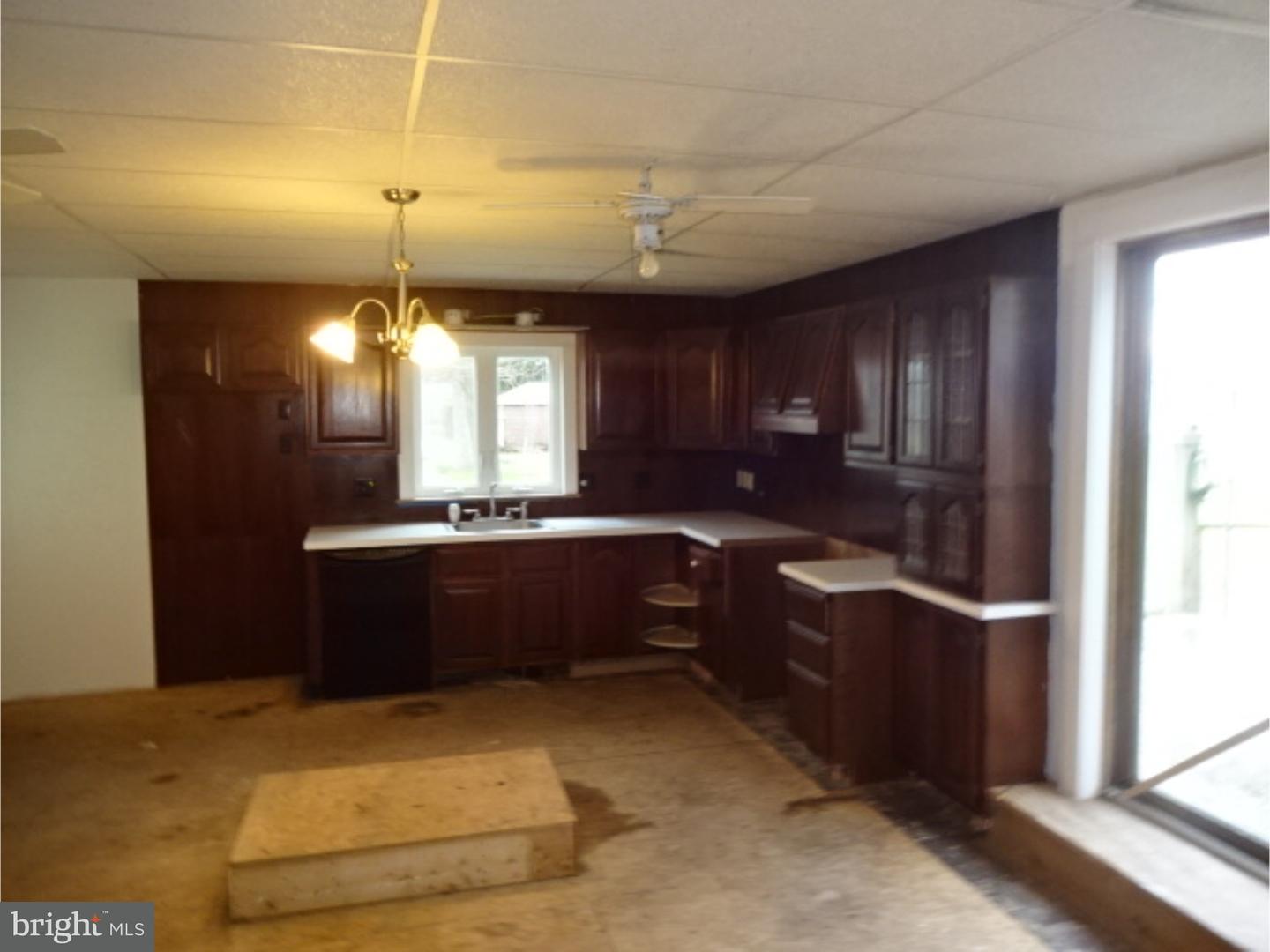 115 Galen Hall Road Reinholds, PA 17569 - Photo 3 of 12 Gallery Image 3
