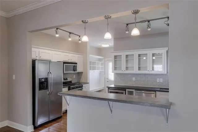 $2,450 | 980 Longley Avenue Northwest, Atlanta, GA 30318