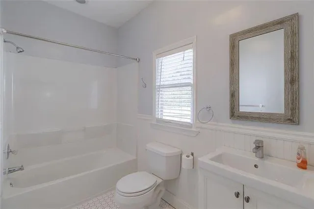 $2,450 | 980 Longley Avenue Northwest, Atlanta, GA 30318