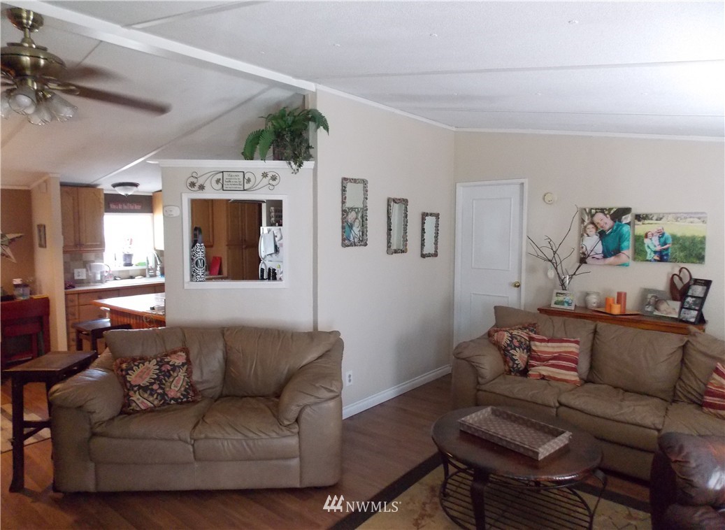 8334 183rd Avenue Southwest Rochester, WA 98579 - Photo 6 of 21