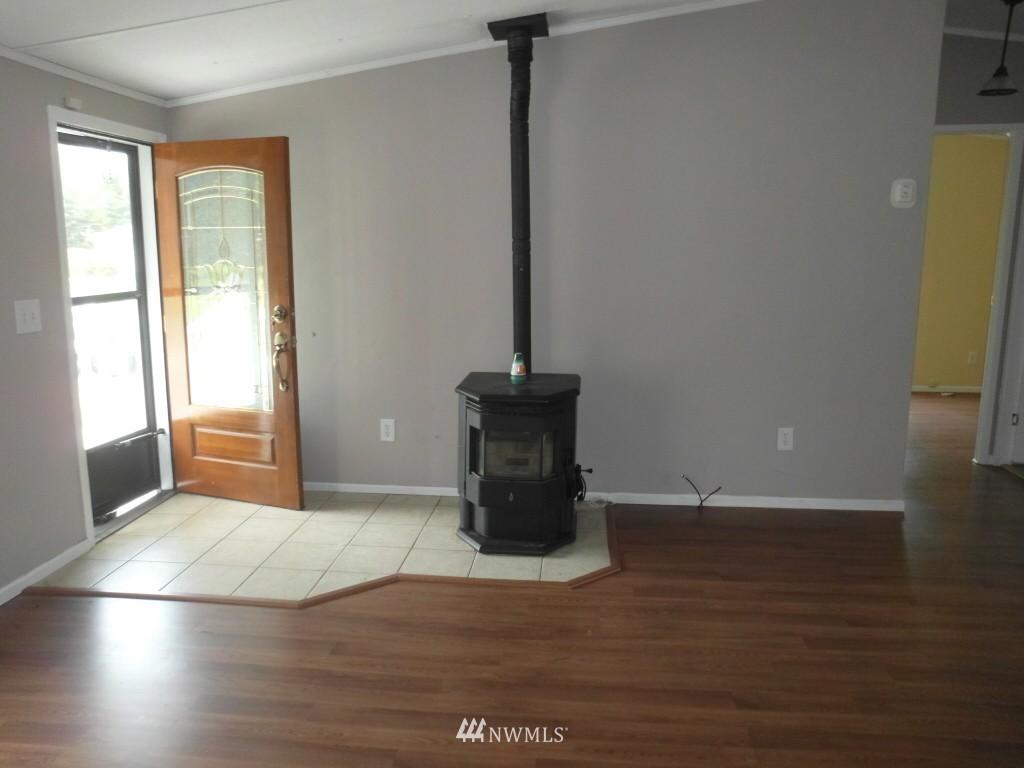 8334 183rd Avenue Southwest Rochester, WA 98579 - Photo 8 of 21