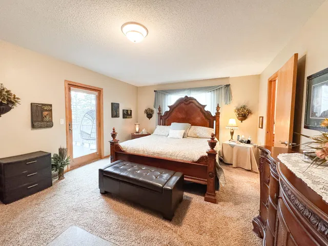 $599,900 | 28556 Water Street Road, Underwood, MN 56586