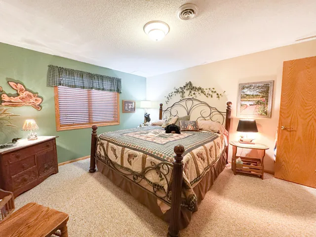 $599,900 | 28556 Water Street Road, Underwood, MN 56586