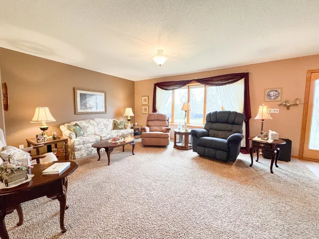 $599,900 | 28556 Water Street Road, Underwood, MN 56586