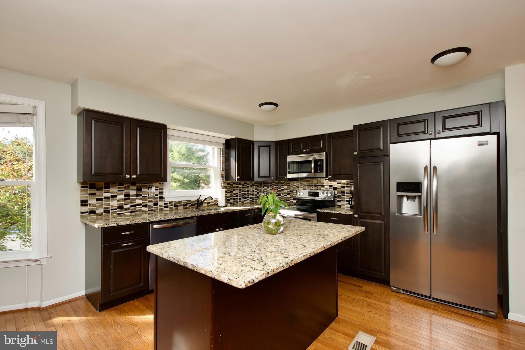 11324 Baritone Court Silver Spring, MD 20901 - Photo 13 of 41 Gallery Image 13