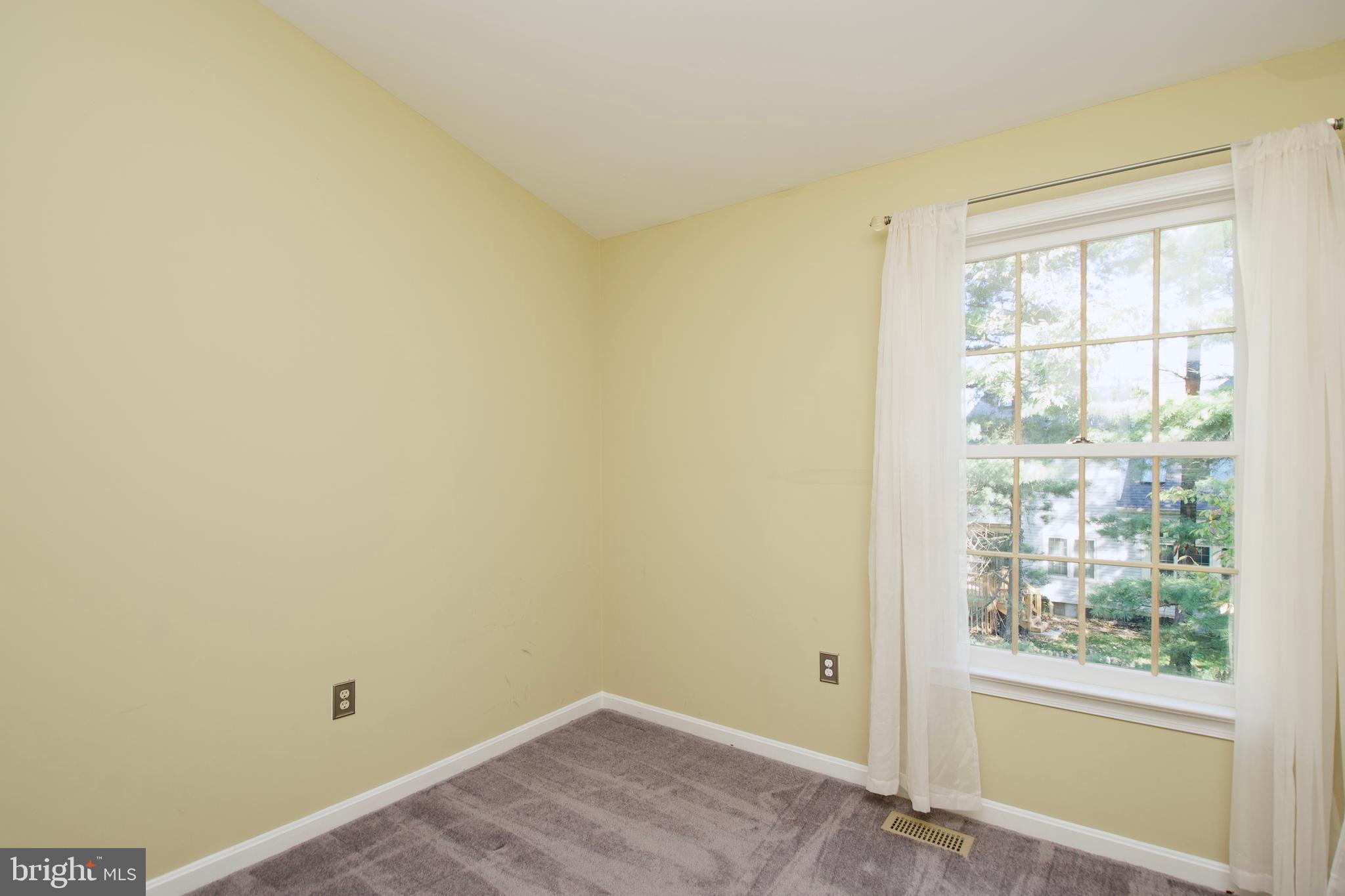 11324 Baritone Court Silver Spring, MD 20901 - Photo 30 of 41 Gallery Image 30
