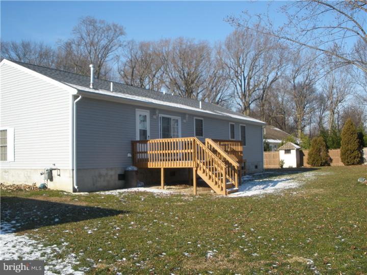 70 Oberlin Road Pennsville, NJ 08070 - Photo 3 of 15 Exterior Back