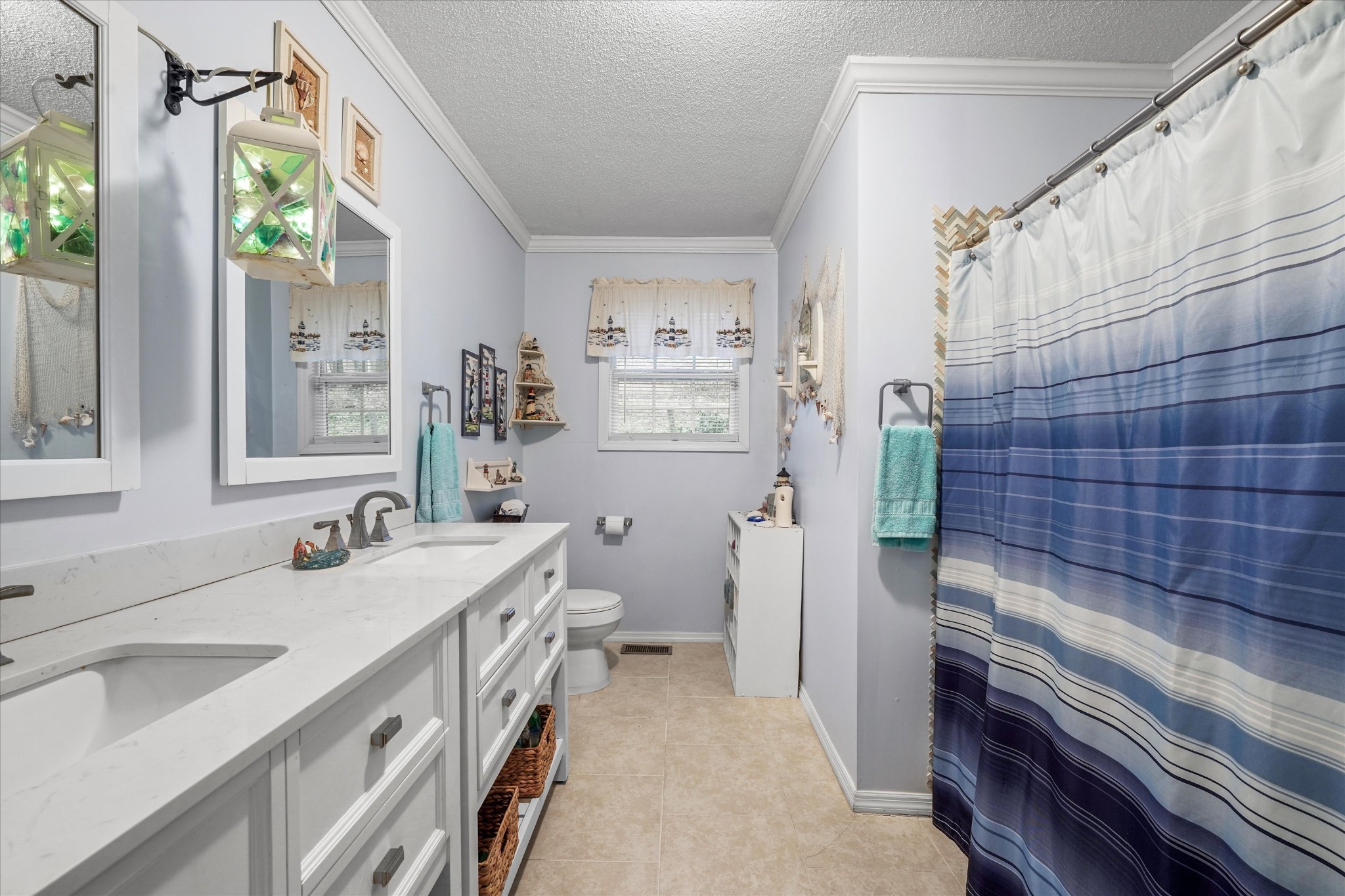 131 Scott Road Harriman, TN 37748 - Photo 26 of 51 a bathroom with a sink a toilet and shower