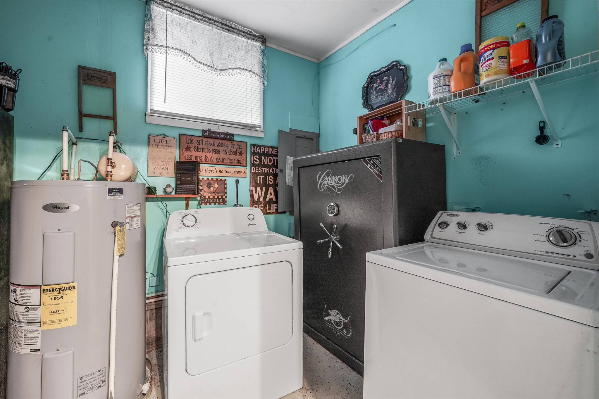 131 Scott Road Harriman, TN 37748 - Photo 35 of 51 a utility room with dryer and washer