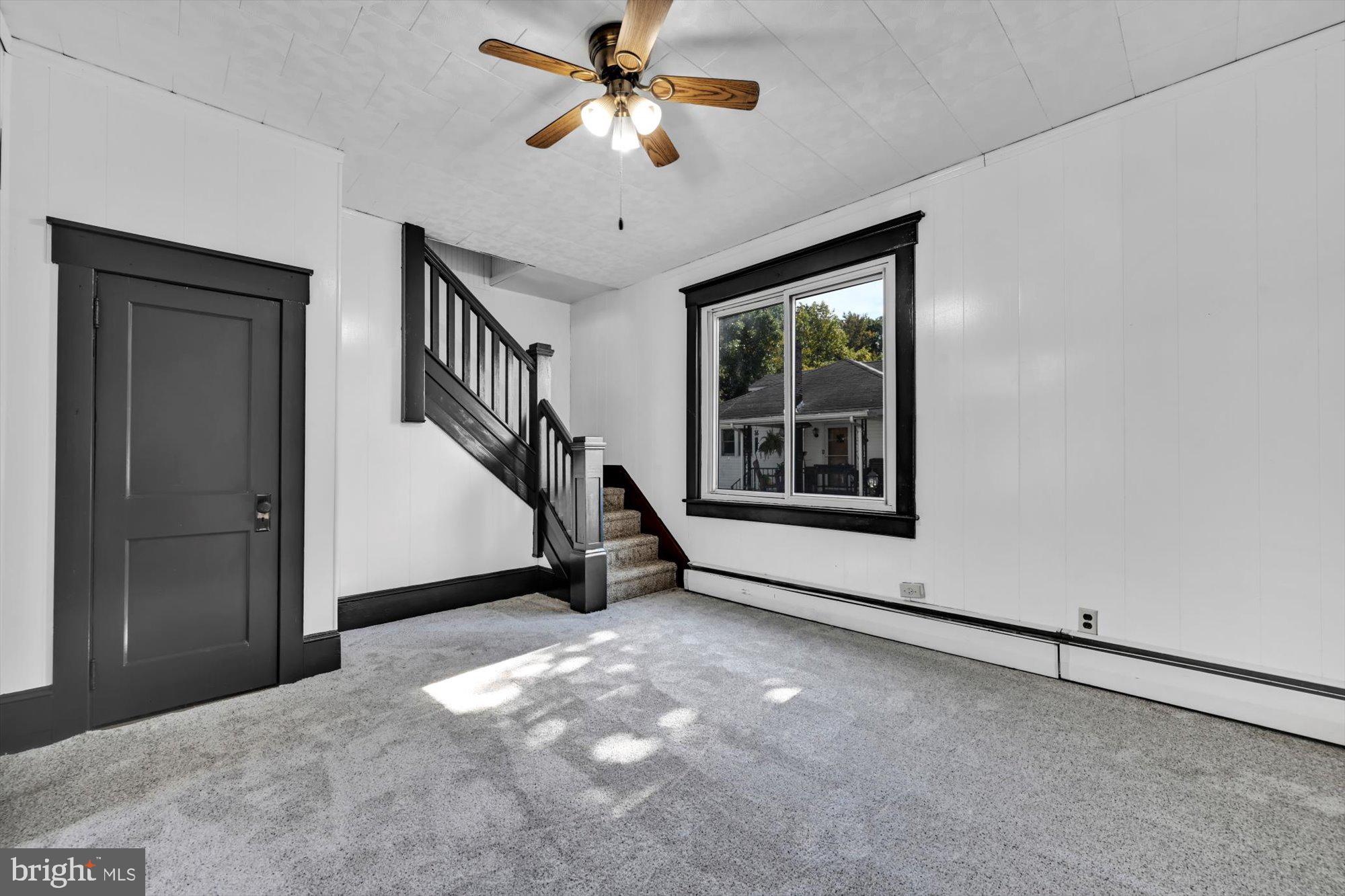200 Tremont Road Pine Grove, PA 17963 - Photo 6 of 20 Living Room