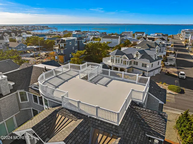 $8,395,000 | 6601 Ocean Boulevard, Beach Haven, NJ 08008