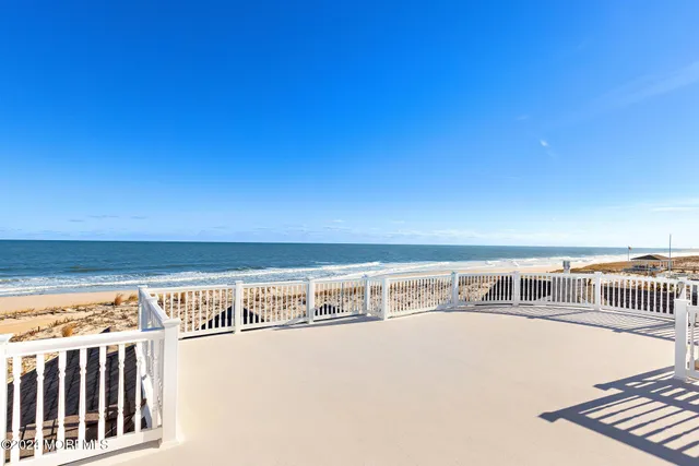 $8,395,000 | 6601 Ocean Boulevard, Beach Haven, NJ 08008
