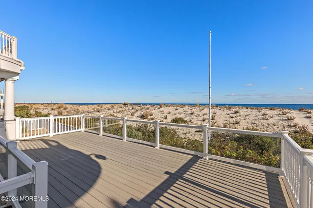 $8,395,000 | 6601 Ocean Boulevard, Beach Haven, NJ 08008
