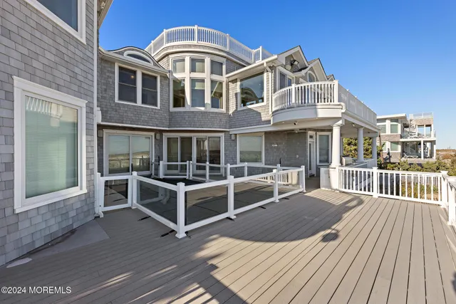 $8,395,000 | 6601 Ocean Boulevard, Beach Haven, NJ 08008