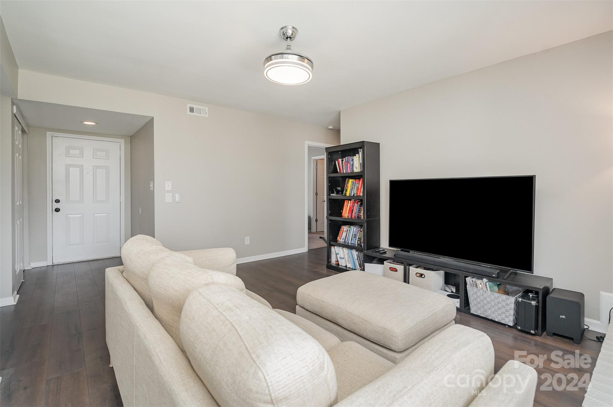 11010 Cedar View Road Charlotte, NC 28226 - Photo 7 of 32
