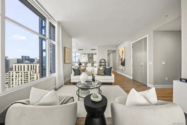 $1,995,000 | 550 Front Street, Unit 2303, San Diego, CA 92101