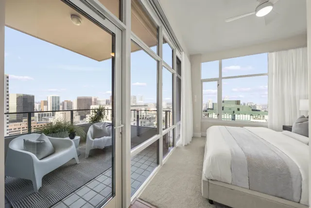 $1,995,000 | 550 Front Street, Unit 2303, San Diego, CA 92101