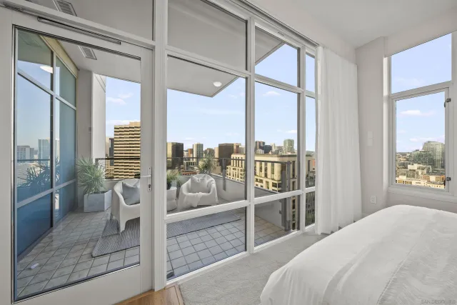 $1,995,000 | 550 Front Street, Unit 2303, San Diego, CA 92101