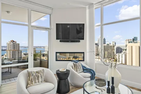 $1,945,000 | 550 Front Street, Unit 2303, San Diego, CA 92101
