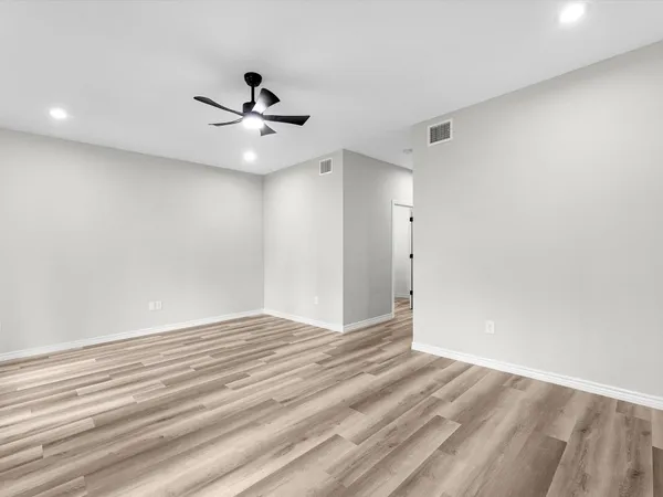$5,500 | 1319 West Bell Street, Houston, TX 77019