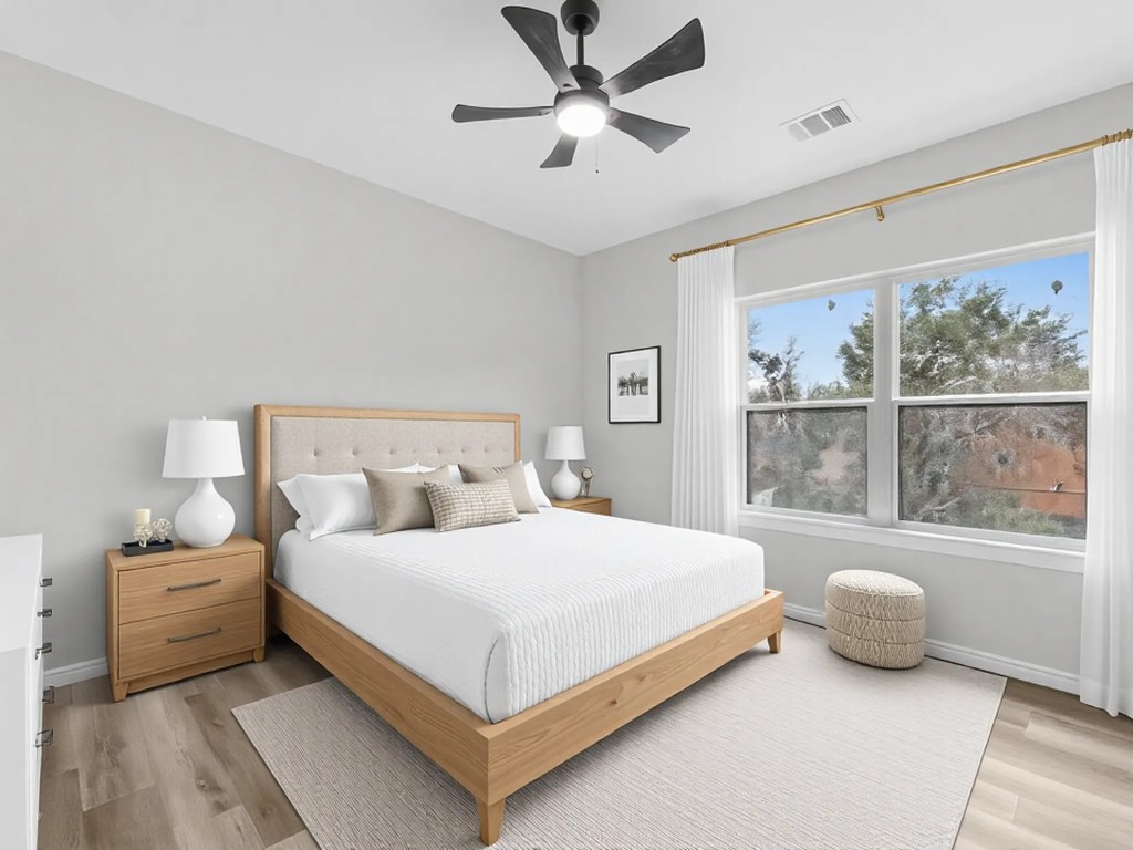 1319 West Bell Street Houston, TX 77019 - Photo 37 of 50 *Note* This photo is virtually staged*