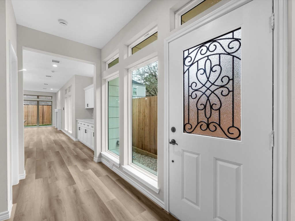 1319 West Bell Street Houston, TX 77019 - Photo 7 of 50