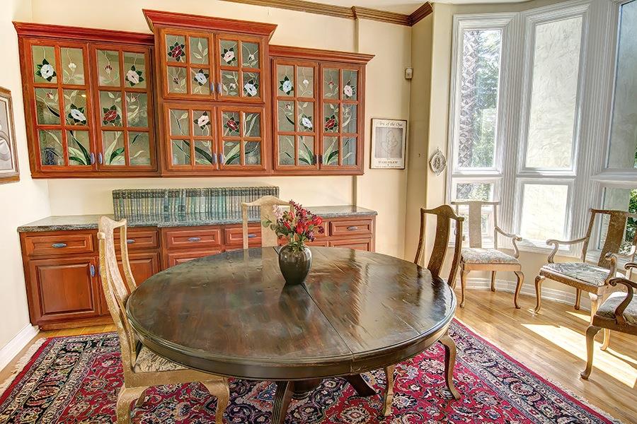 10075 Ojai Santa Paula Road Ojai, CA 93023 - Photo 6 of 17 a dining room with furniture a rug and wooden floor