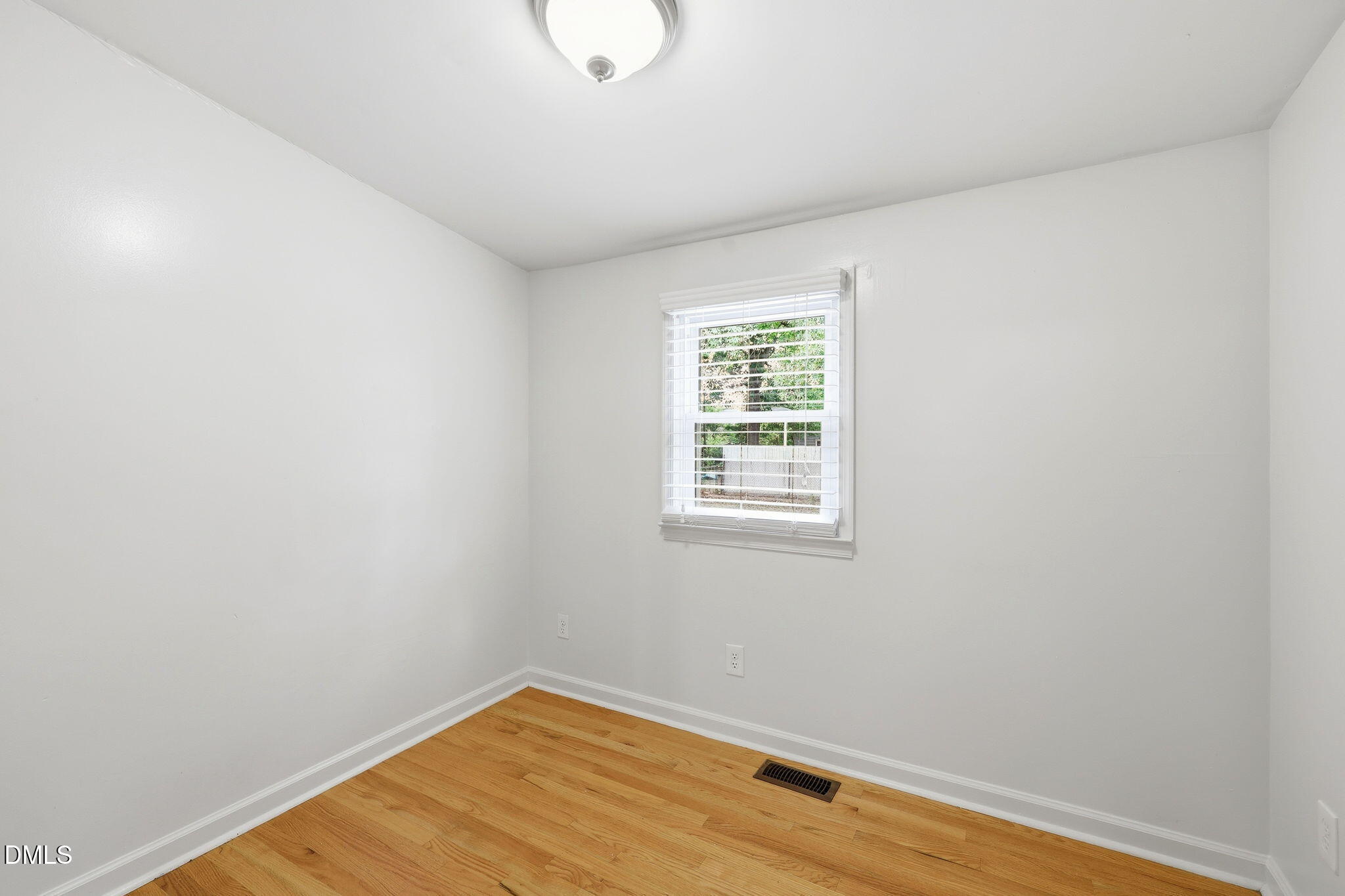 1711 Forest Road Durham, NC 27705 - Photo 21 of 28