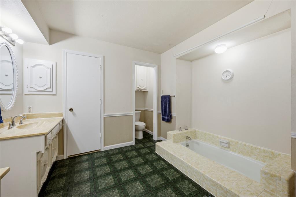903 Middle Run Duncanville, TX 75137 - Photo 21 of 29