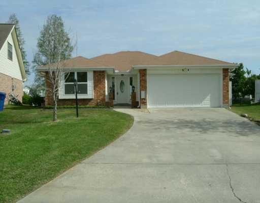 443 Charles Court Slidell, LA 70458 - Photo 1 of 6