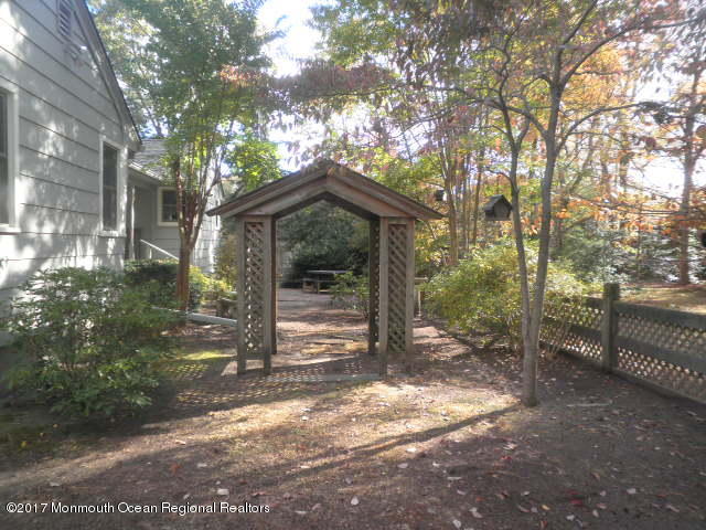 1256 Deal Road Asbury Park, NJ 07712 - Photo 10 of 37 PB020287