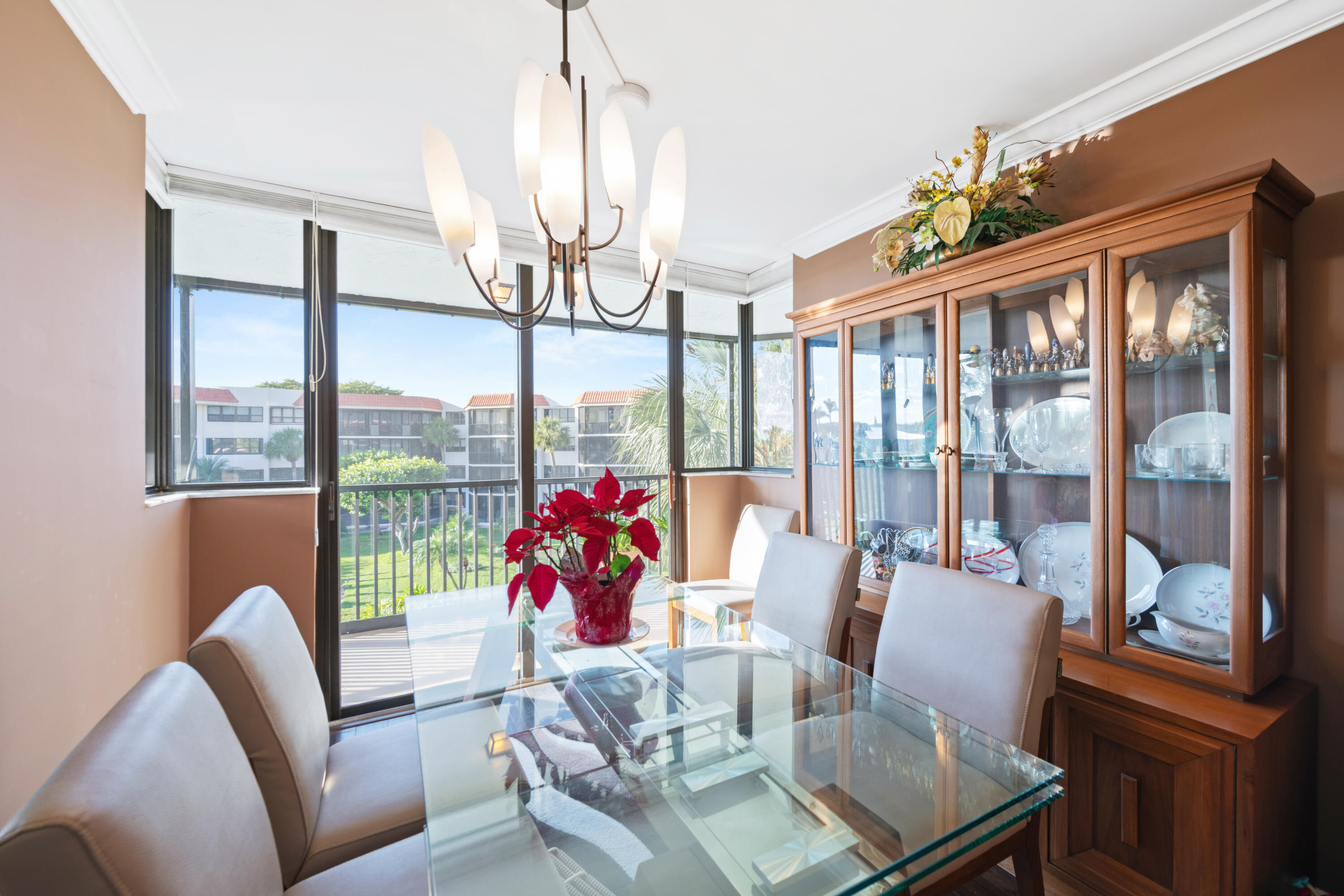 800 Jeffery Street, Unit 303 Boca Raton, FL 33487 - Photo 11 of 43 DSC_4938