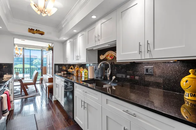 $375,000 | 800 Jeffery Street, Unit 303, Boca Raton, FL 33487