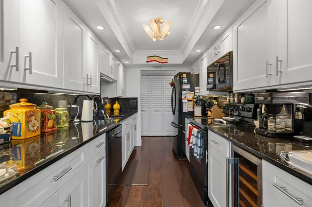 $375,000 | 800 Jeffery Street, Unit 303, Boca Raton, FL 33487